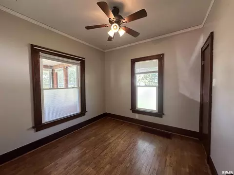 812 E Murray St, Macomb, IL 61455 photo 5