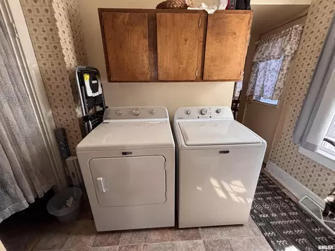 451 S Grove St, Kewanee, IL 61443 photo 9