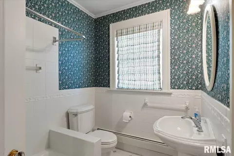 1840 14th St, Moline, IL 61265 photo 24