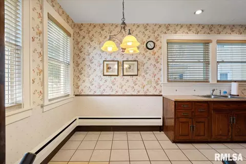 1840 14th St, Moline, IL 61265 photo 19