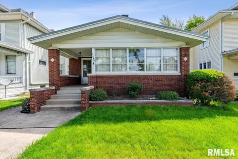 1840 14th St, Moline, IL 61265 photo 2
