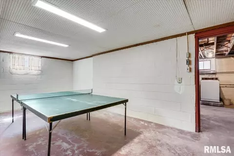 1840 14th St, Moline, IL 61265 photo 38