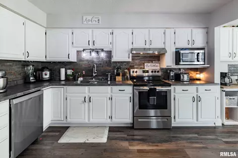 6443 Roberts Rd, Marion, IL 62959 photo 10