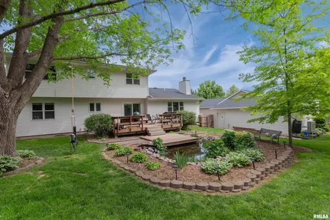 8530 W 17th St, Rock Island, IL 61201