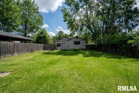 613 N 29th St, Herrin, IL 62948 photo 19