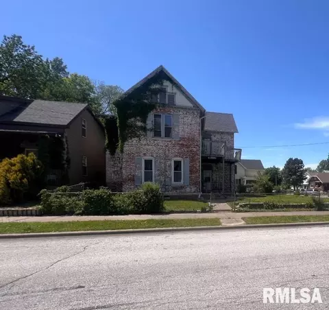 1030 Washington St, Quincy, IL 62301