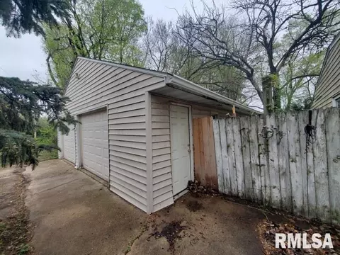 6277 Riverview Rd, Thomson, IL 61285 photo 2