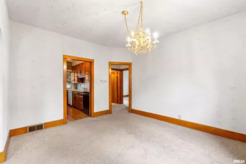 2320 6th St, Moline, IL 61265 photo 31
