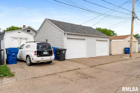 2320 6th St, Moline, IL 61265 photo 11