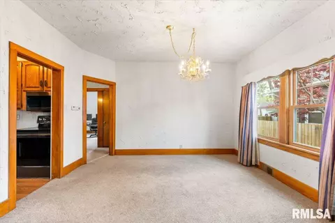 2320 6th St, Moline, IL 61265 photo 40