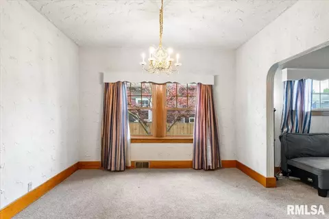 2320 6th St, Moline, IL 61265 photo 41