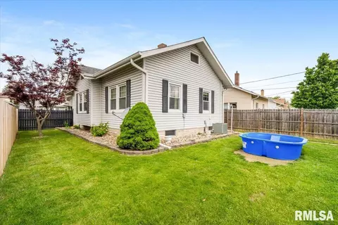 2320 6th St, Moline, IL 61265 photo 7