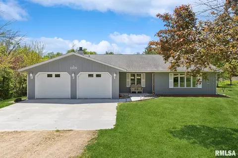 1209 25th Ave N, Clinton, IA 52732