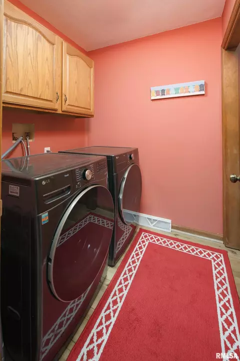 4902 35th Ave, Moline, IL 61265 photo 14