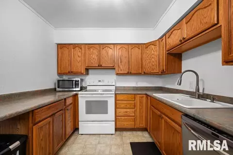 5330 33rd Ave, Moline, IL 61265 photo 13