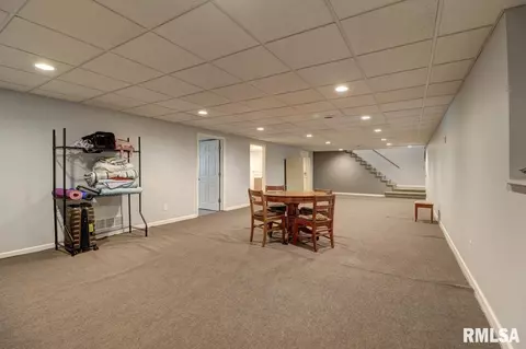 713 W Park St, Morrison, IL 61270 photo 17