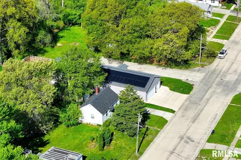 713 W Park St, Morrison, IL 61270 photo 32
