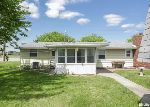 2218 9th St, Silvis, IL 61282 photo 27