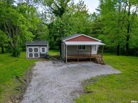 623 Cedar Creek Rd, Makanda, IL 62958