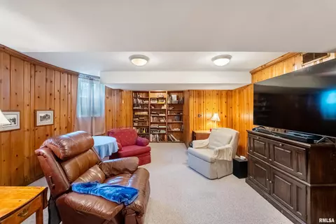 2615 12th St, Moline, IL 61265 photo 34
