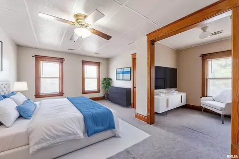 110 NW 3rd Ave, Aledo, IL 61231 photo 17