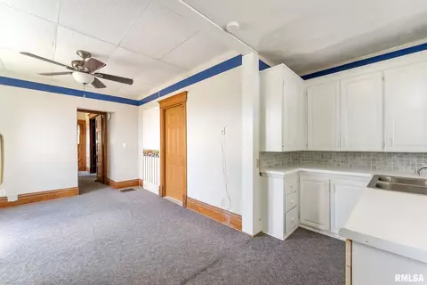 110 NW 3rd Ave, Aledo, IL 61231 photo 13