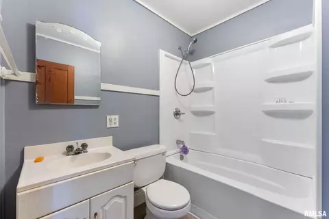 110 NW 3rd Ave, Aledo, IL 61231 photo 20