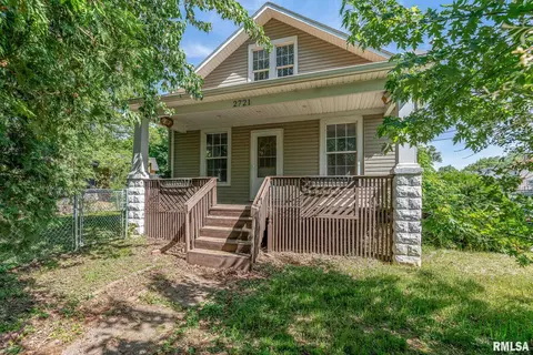 2721 11th Avenue B, Moline, IL 61265
