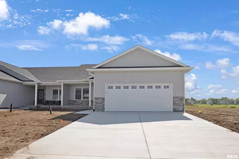 1700 Blenheim Dr, Springfield, IL 62711