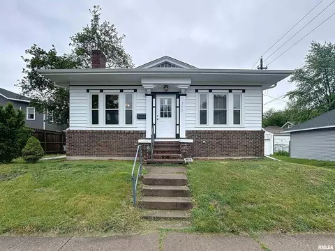 308 E Central Park Ave, Davenport, IA 52803