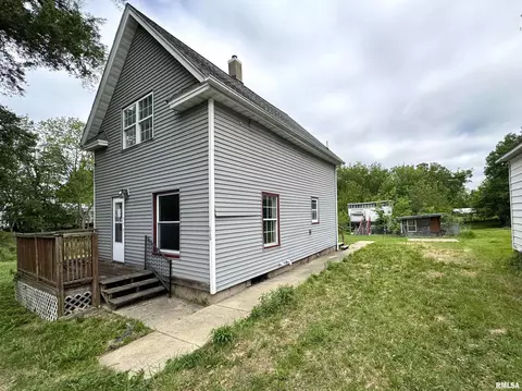 116 W 13th St, Kewanee, IL 61443 photo 2
