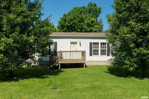 402 S Meadow St, Royalton, IL 62983