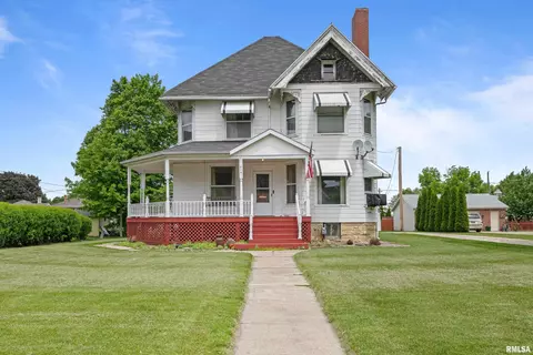 414 W Pleasant St, Maquoketa, IA 52060