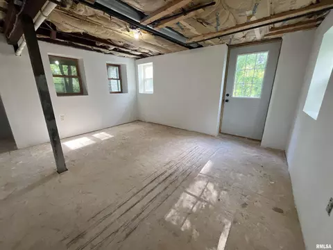 613 N Orange St, Morrison, IL 61270 photo 61