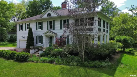 613 N Orange St, Morrison, IL 61270 photo 4