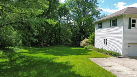 613 N Orange St, Morrison, IL 61270 photo 7