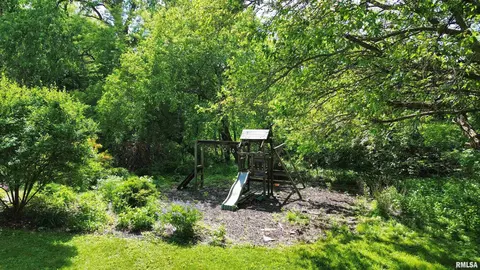 613 N Orange St, Morrison, IL 61270 photo 75