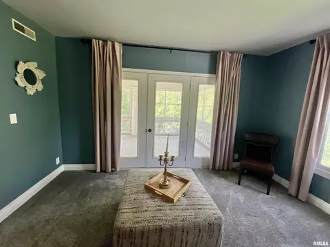 613 N Orange St, Morrison, IL 61270 photo 42