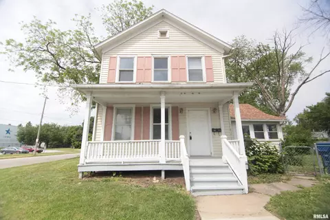 1502 N Ripley St, Davenport, IA 52803