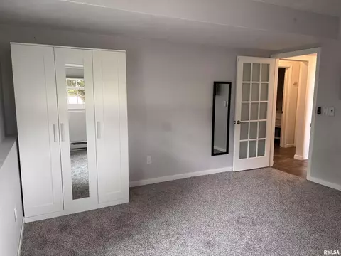 Bedroom - 462 Circle Dr, Kewanee, IL 61443 photo 8 of 9