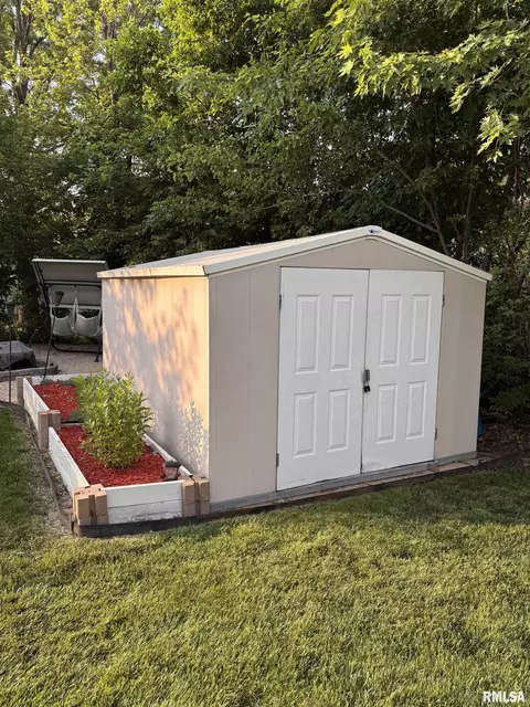 Other - 462 Circle Dr, Kewanee, IL 61443 photo 13 of 33