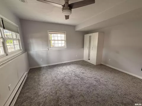 Bedroom - 462 Circle Dr, Kewanee, IL 61443 photo 9 of 9