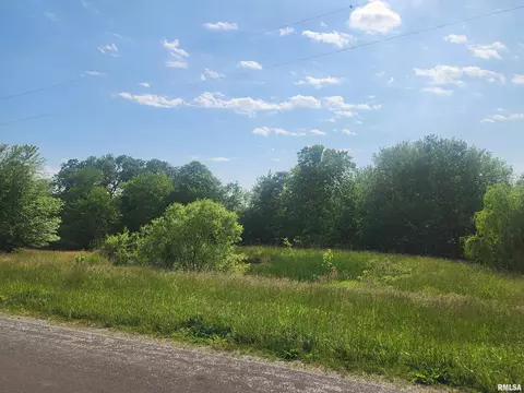 1921 E 1250th Ave, Mendon, IL 62351