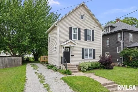 1156 23rd St, Moline, IL 61265