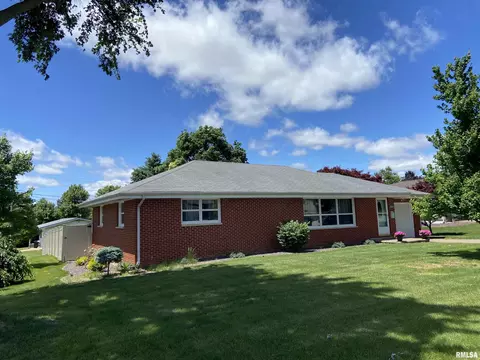 1018 S Spring St, Palmyra, MO 63461 photo 3