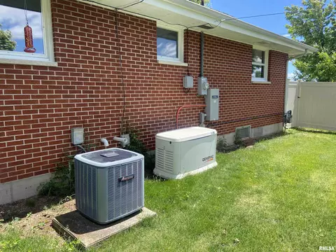 1018 S Spring St, Palmyra, MO 63461 photo 40