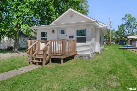 404 S 23rd St, Herrin, IL 62948