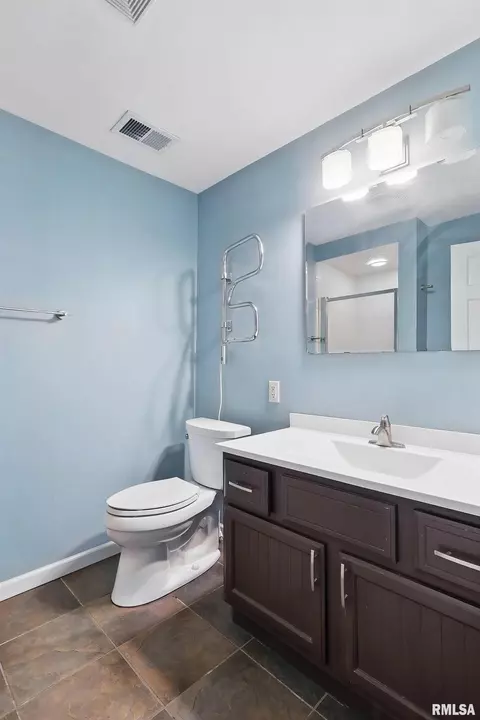 2604 10th Street Pl, Moline, IL 61265 photo 20