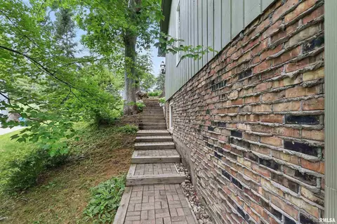 2604 10th Street Pl, Moline, IL 61265 photo 53
