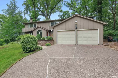 2604 10th Street Pl, Moline, IL 61265 photo 9